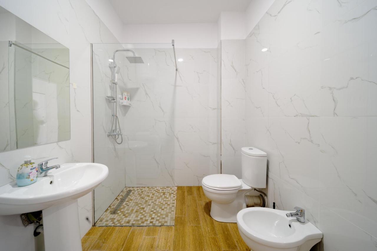 Apartamente Tirana Exterior photo